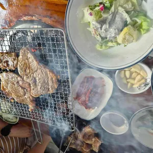 왕릉일가 대표 사진