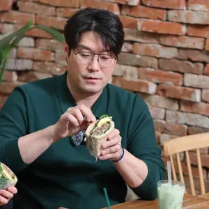 카페 리본 사진 1