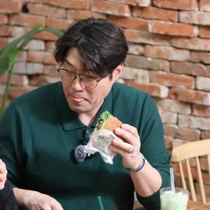 카페 리본 사진