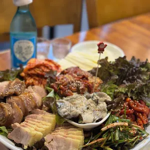 야다보쌈족발 사진