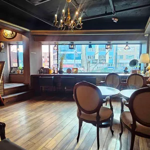 커피네루다 리뷰 사진