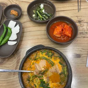 고향옥 얼큰순대국 사진 2