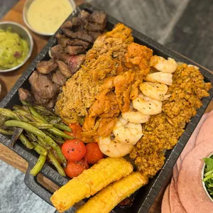 더타코부스 사진 2