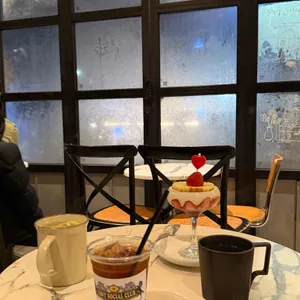 네이비소셜클럽 리뷰 사진