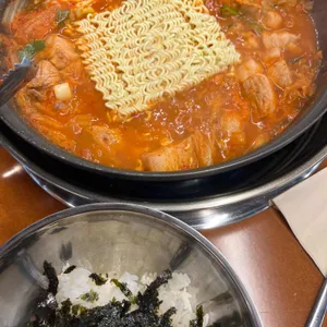 백채김치찌개 사진