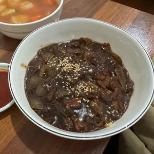 수정관 대표 사진