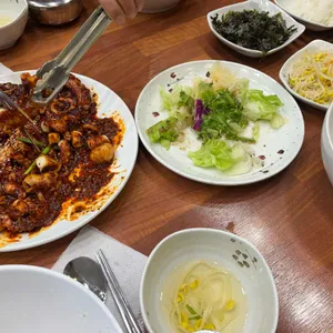 만복이 쭈꾸미 낙지볶음 사진 1