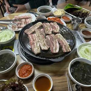 장터삼겹살 대표 사진