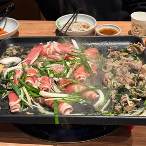 제1능이버섯백숙삼계탕 사진 2