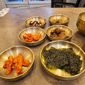 완뚝순두부 사진