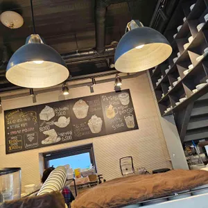 카페 아래로 대표 사진