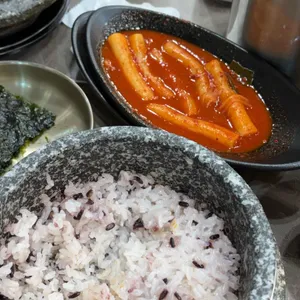 완뚝순두부 사진