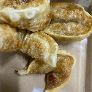 긴말하지않겠다 냉면 대표 사진