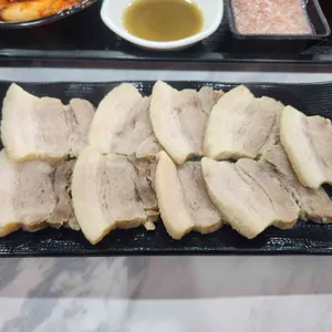 영남돼지국밥 리뷰 사진