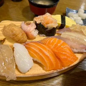 박지후스시 사진