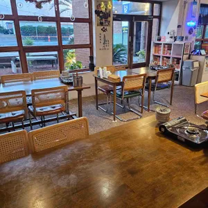 피갈회옥 리뷰 사진