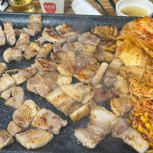 신사강 정육식당 사진 1