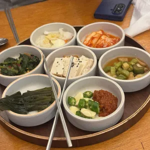 화씨이육공 사진