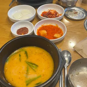 부산아지매국밥 사진