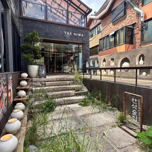 더기와 리뷰 사진