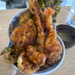 요쿠야마치 사진