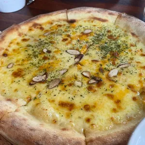 더몰트하우스 사진 1