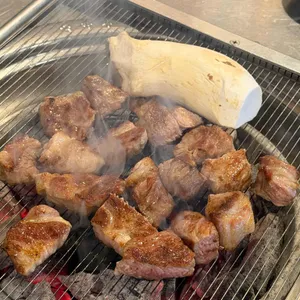 고기를품다 사진