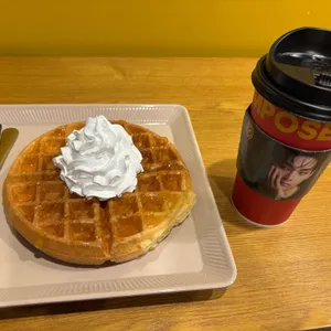 컴포즈커피 사진