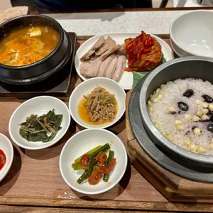 원할머니보쌈족발 사진