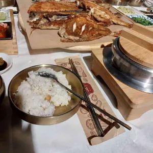 넘버원연화리생선구이 사진 1