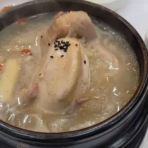 한방삼계탕 사진