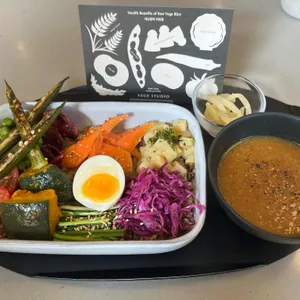 베지 스튜디오 리뷰 사진