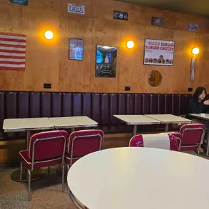 그리즐리 버거 리뷰 사진