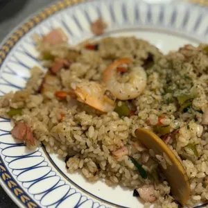 라라코스트 사진