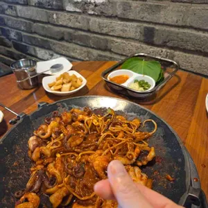 쭈꾸미달인 대표 사진