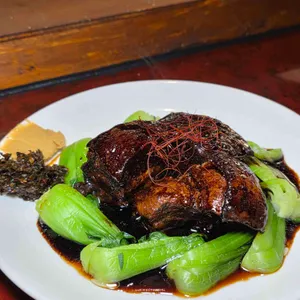 라콰이즈 빨간젓가락 사진