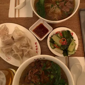 진중 우육면관 사진