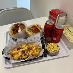 치킨버거클럽 리뷰 사진