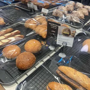 아우어 베이커리 리뷰 사진