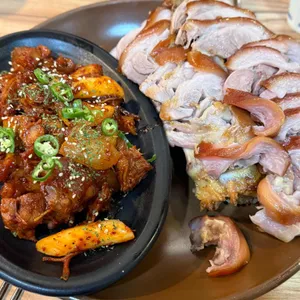 더족발 대표 사진