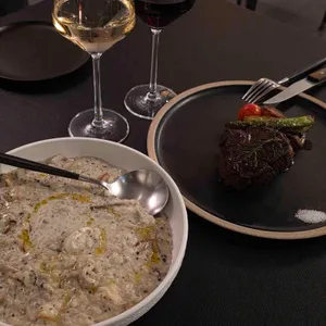 비스트로 누 사진