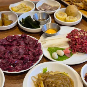 최윤숙안동생고기뭉티기 사진 1