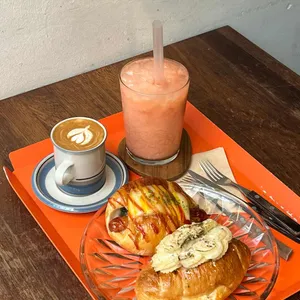 커피폴리 대표 사진