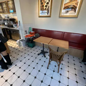 에펠루아 대표 사진