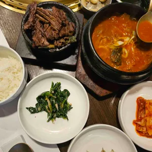 거대숯불구이 사진