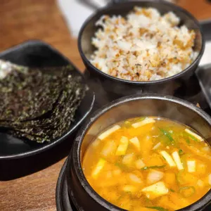 청년양고기 사진