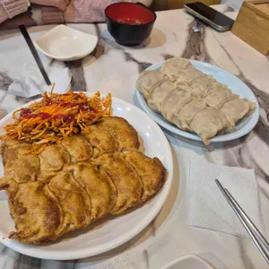 태산만두 사진 1