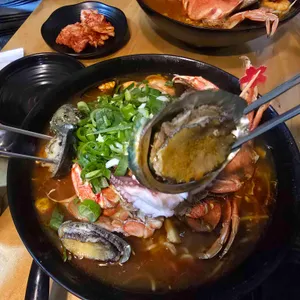 조각가 해물라면 바다보는날 사진