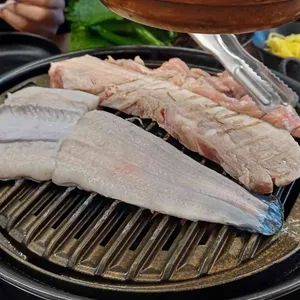 송림복장어 민물장어 무한리필 사진