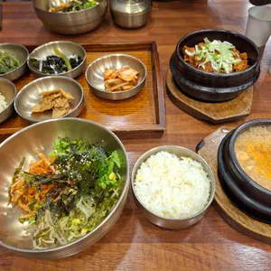 두부마을식당 사진 1